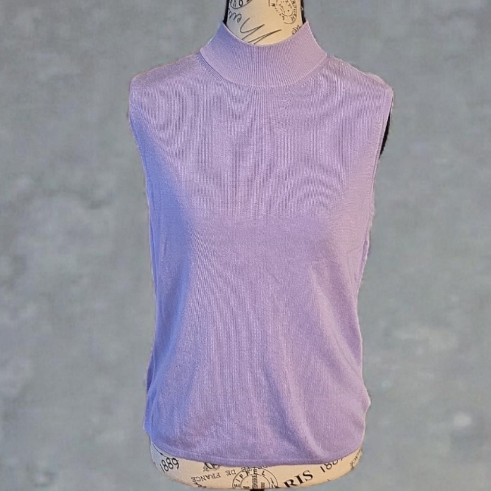 Investments Light Purple Sleeveless Tank‎ Top